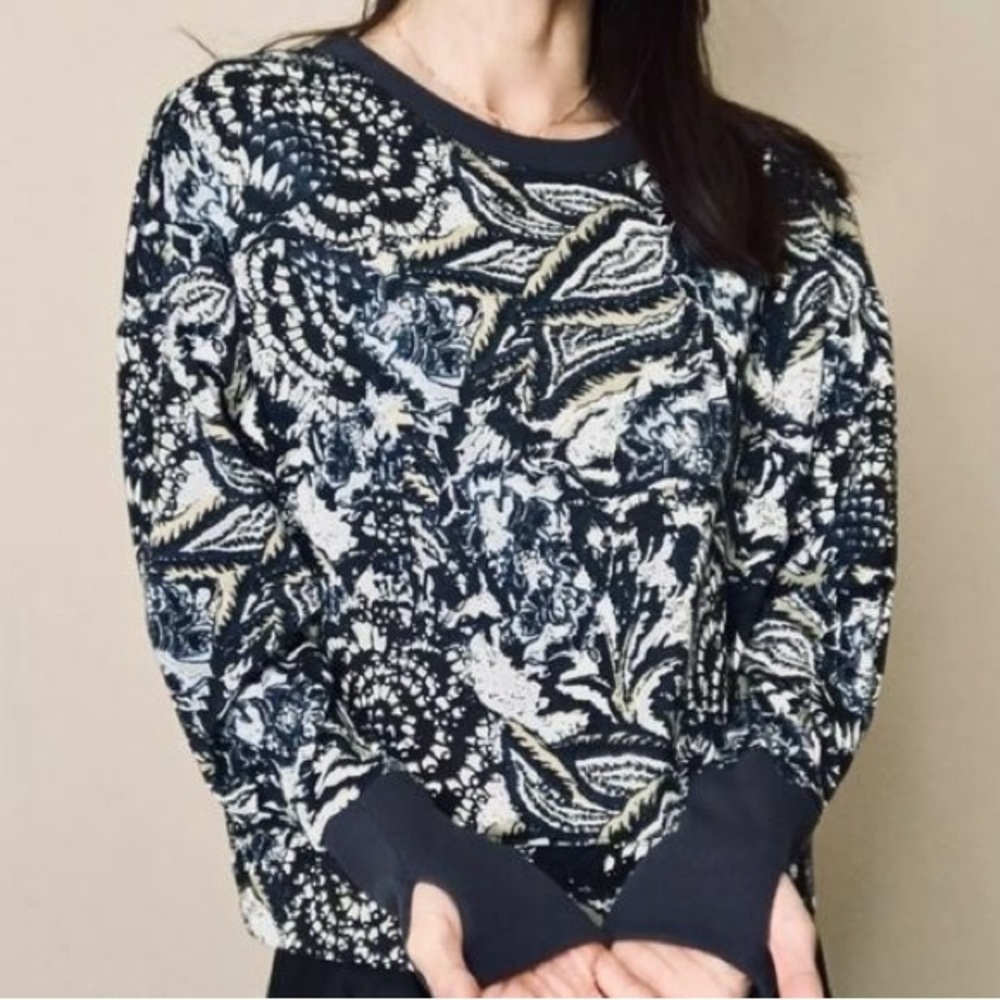 JOIE Light Weight Sweater Top Color Blue & White Size Medium
